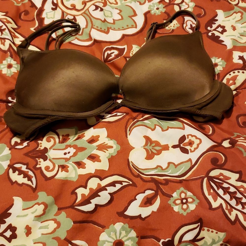34 C Victoria's  secret bra